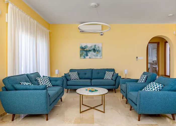 Дом отдыха Mimosa By Interhome Фуэнхирола